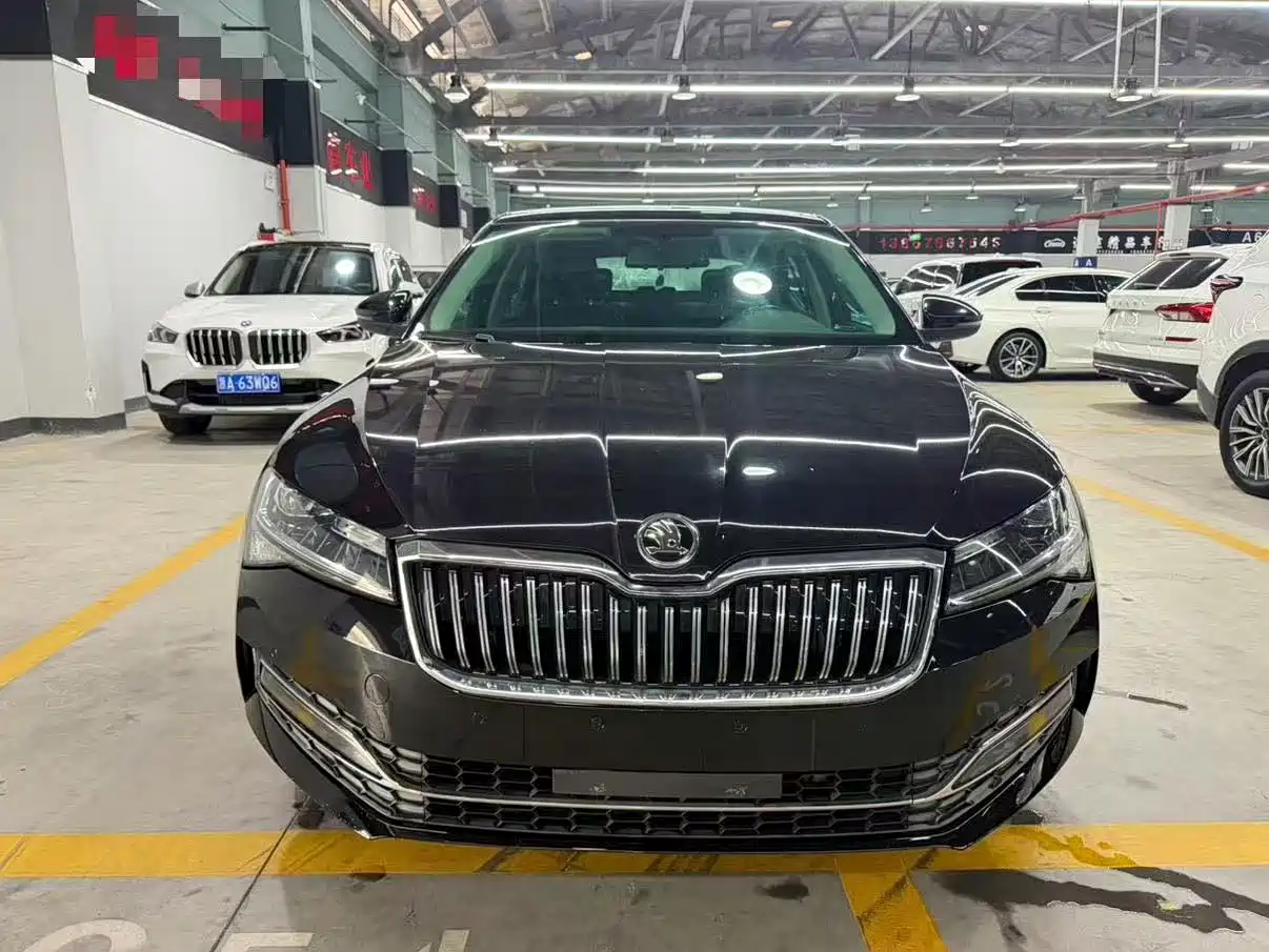 Skoda Superb