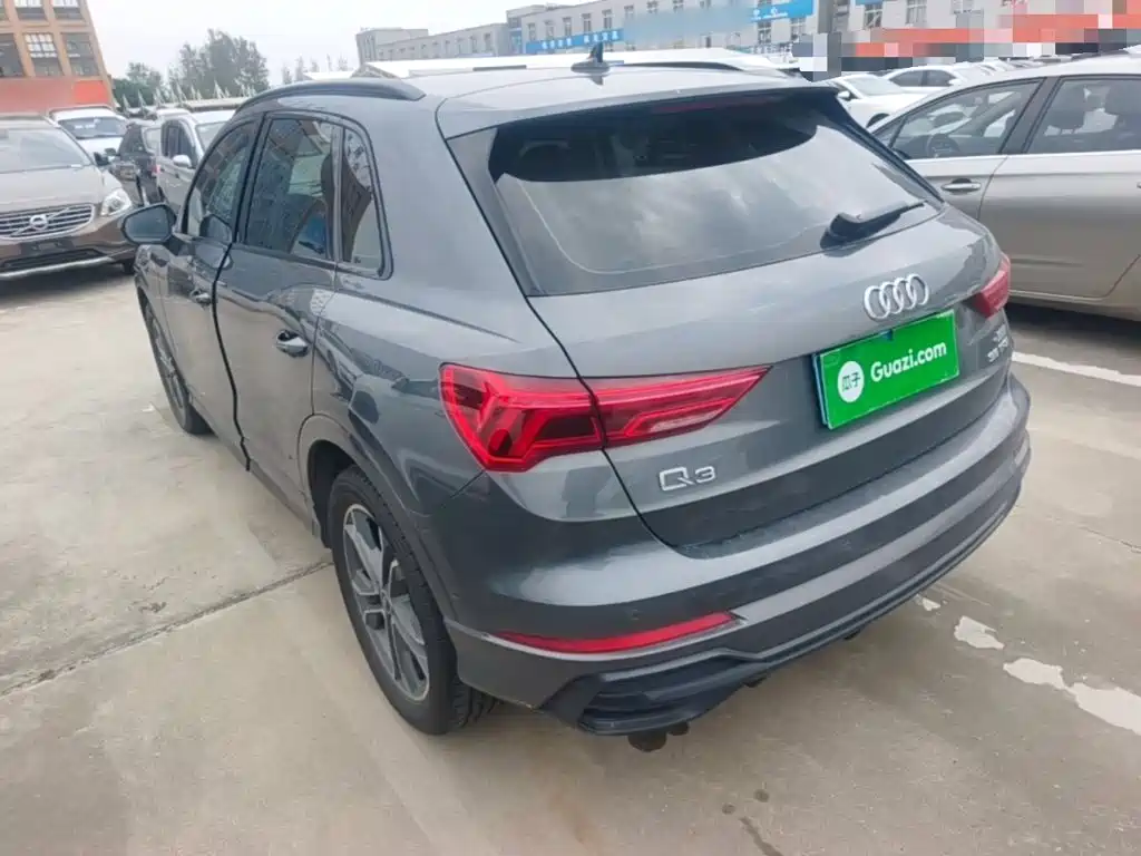 Audi Q3