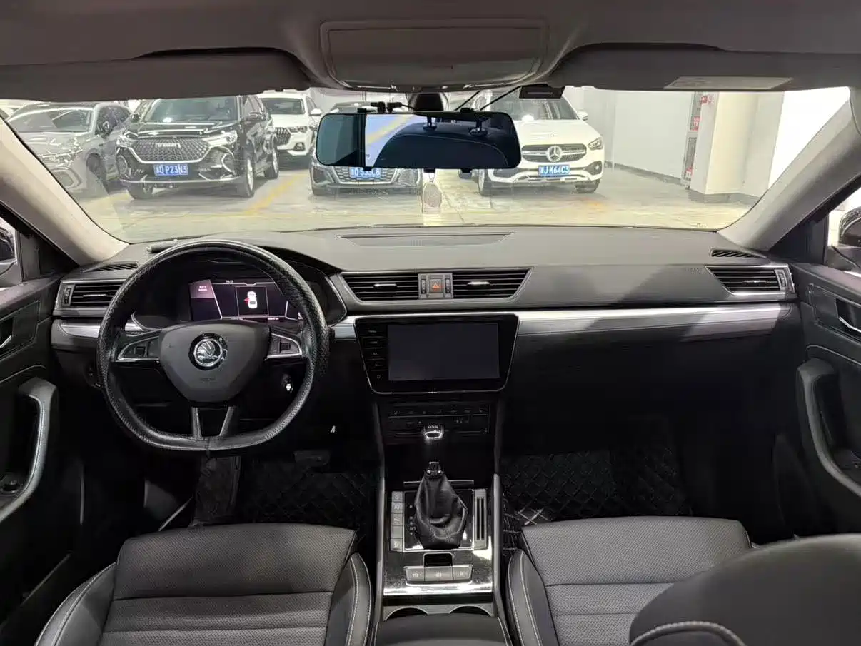 Skoda Superb