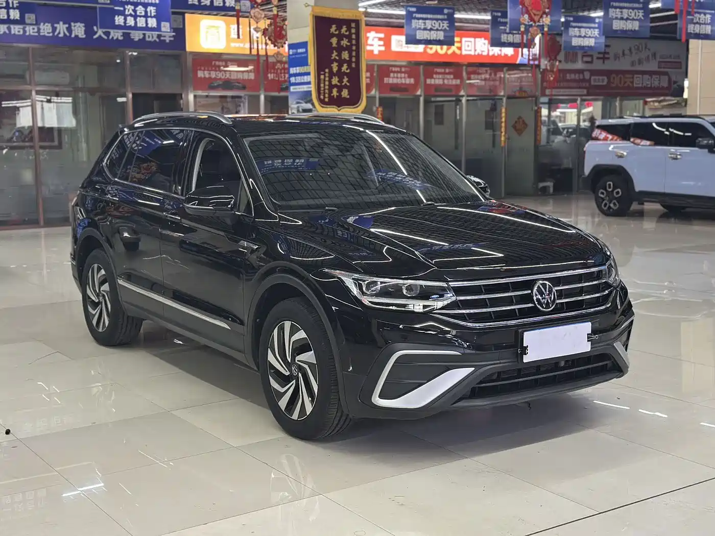 Volkswagen Tiguan L