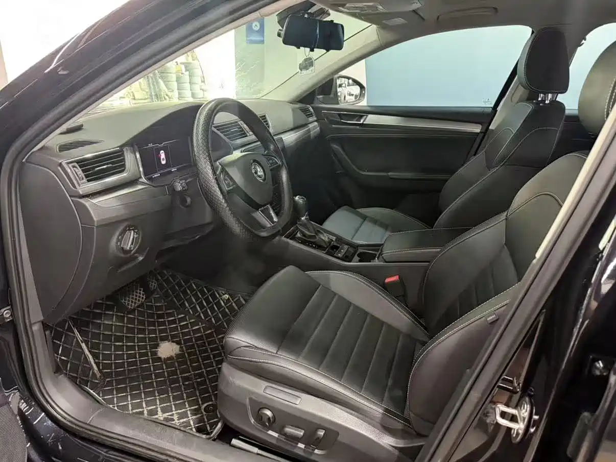 Skoda Superb