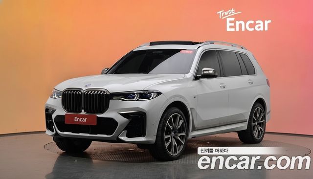 BMW X7