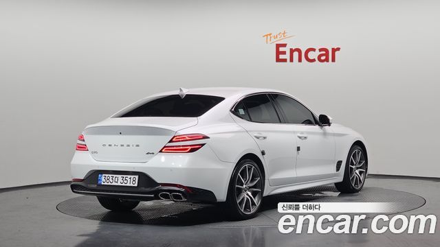 Genesis G70