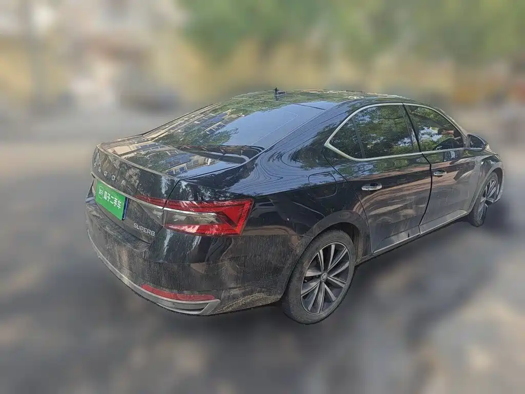 Skoda Superb