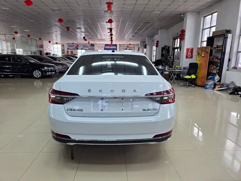 Skoda Superb