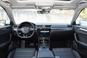 Skoda Superb TSI 280 DSG Premium Edition