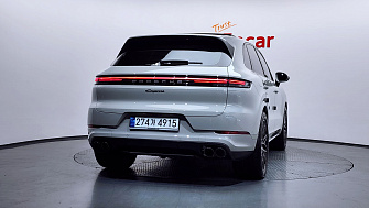 Porsche Cayenne 3.0