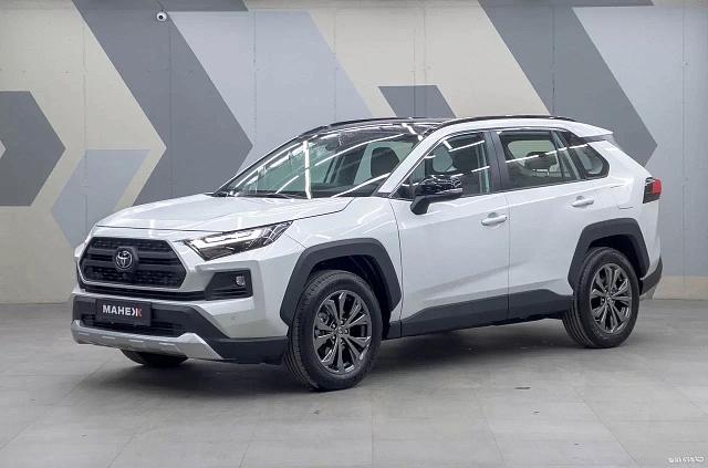 Toyota RAV4 (XA50)