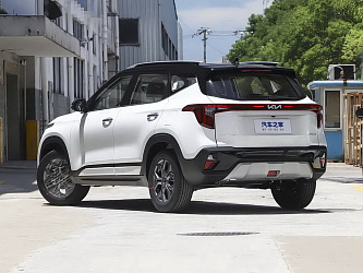 Kia Celtos 1,5 CVT Luxury Edition