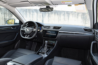 Skoda Superb TSI 280 DSG Premium Edition
