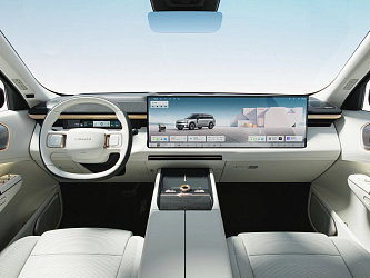 Lynk & Co 900 2.0 AT, 2026